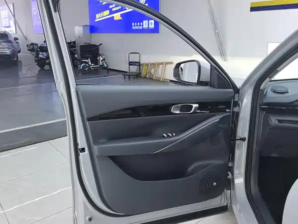 Geely Galaxy E5 2025
