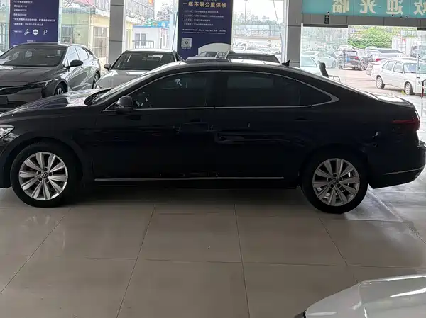 Volkswagen Passat 2021