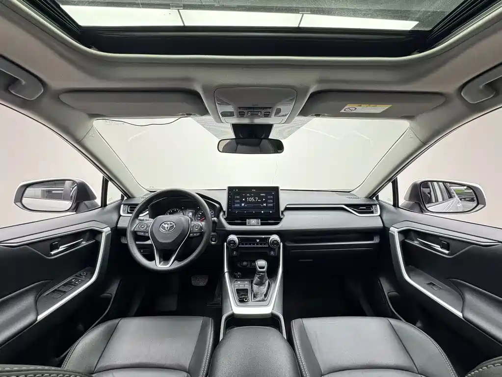 Toyota Wildlander 2021 — фото 12