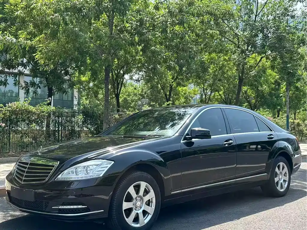 Mercedes-Benz S-Class 2013 — фото 1