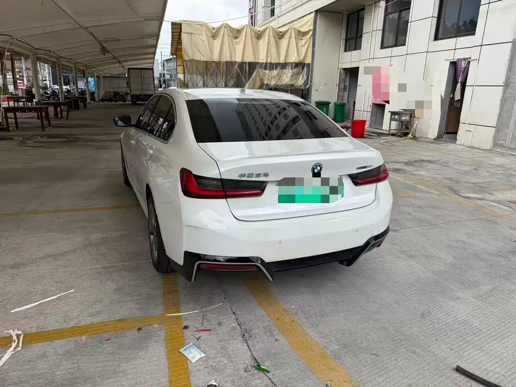 BMW i3 2022