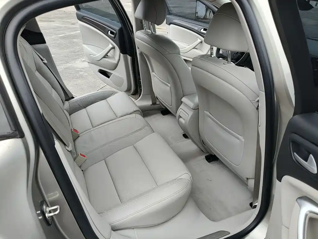 Citroën C5 2013 — фото 10