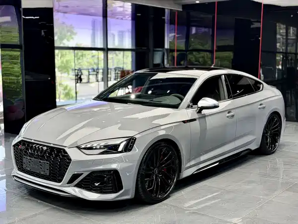 Audi RS 5 2022