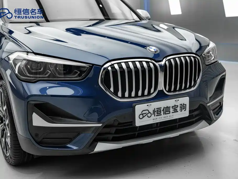 BMW X1 2021 — фото 9