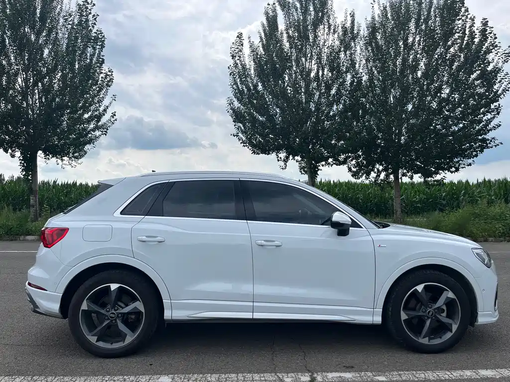 Audi Q3 2022