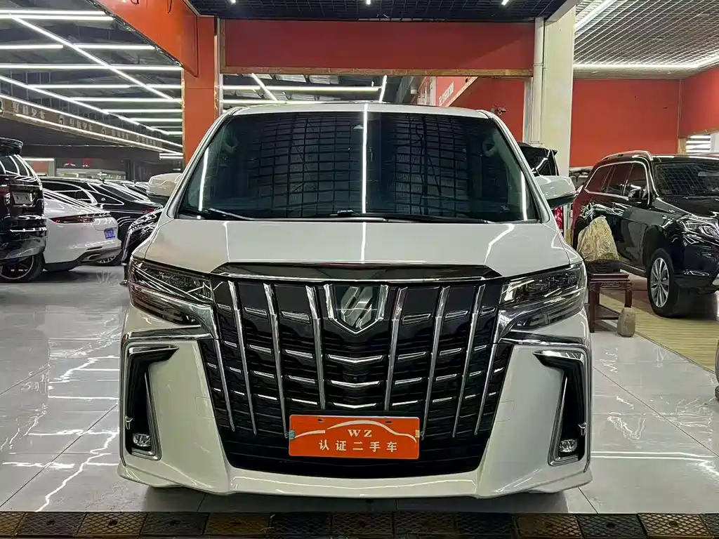 Toyota Alphard 2020 — фото 2