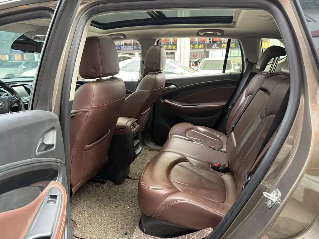 Buick Envision Plus 2018 — фото 11