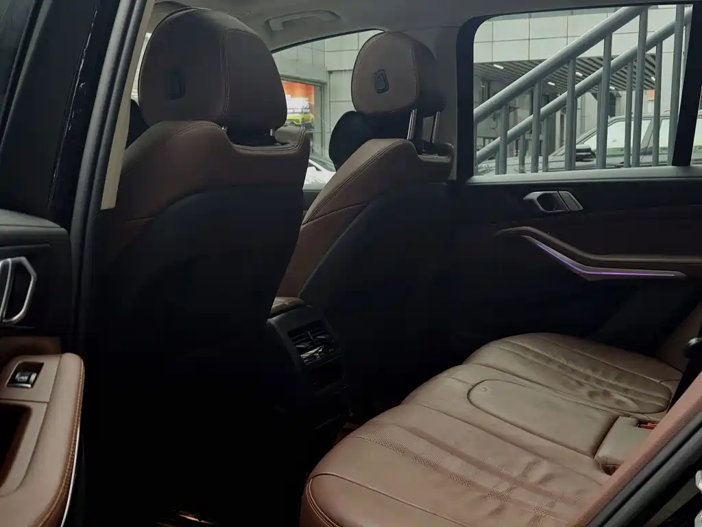 BMW X5 2019 — фото 8