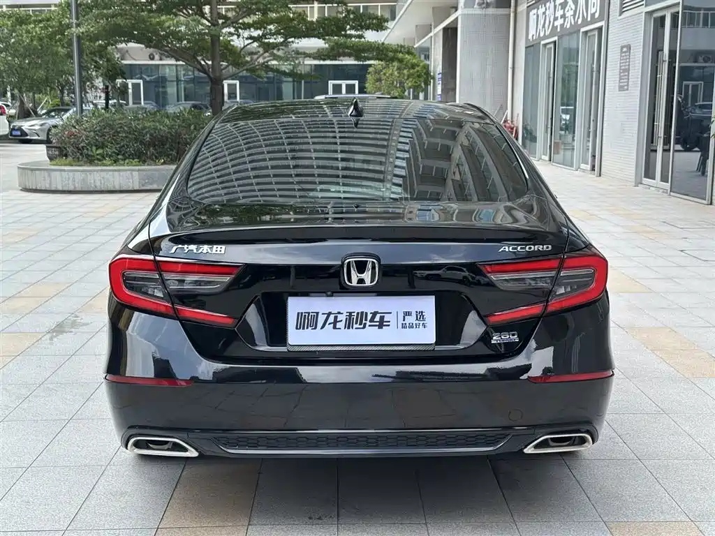 Honda Accord 2022 — фото 12