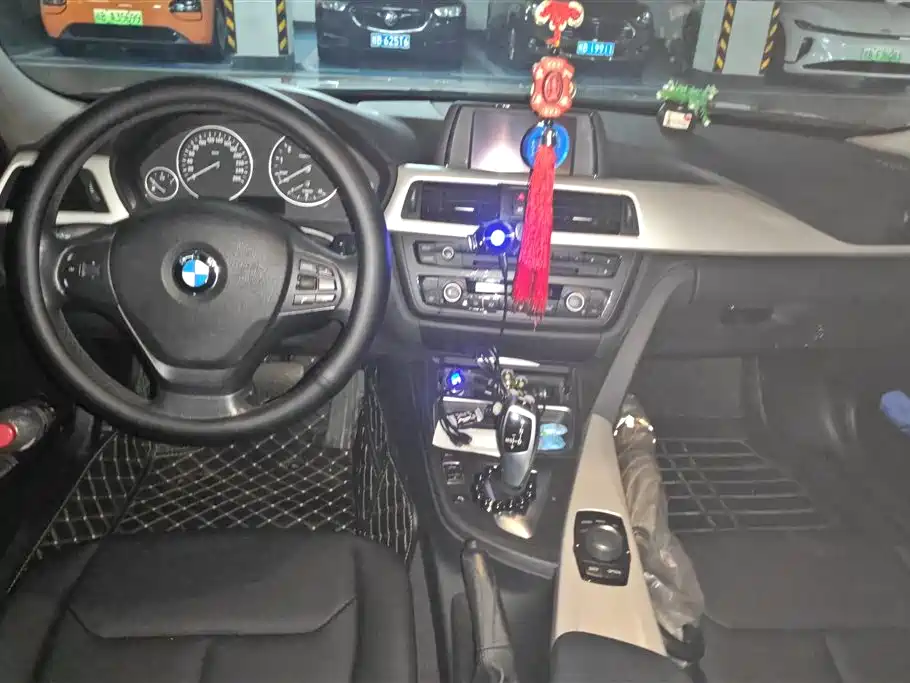 BMW 3 Series 2014 — фото 12