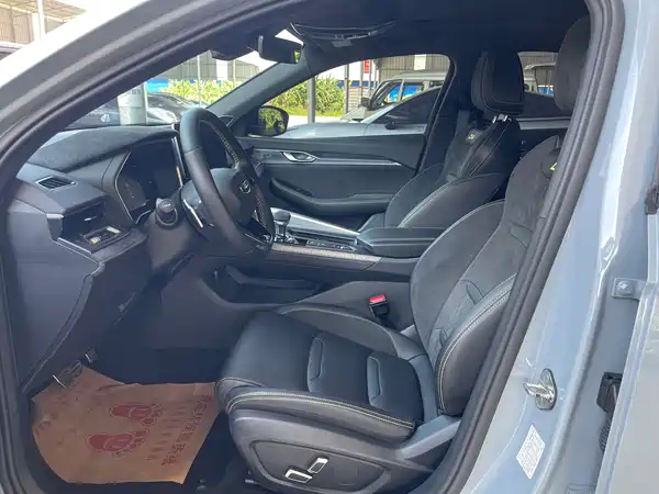 Geely Xingrui 2022