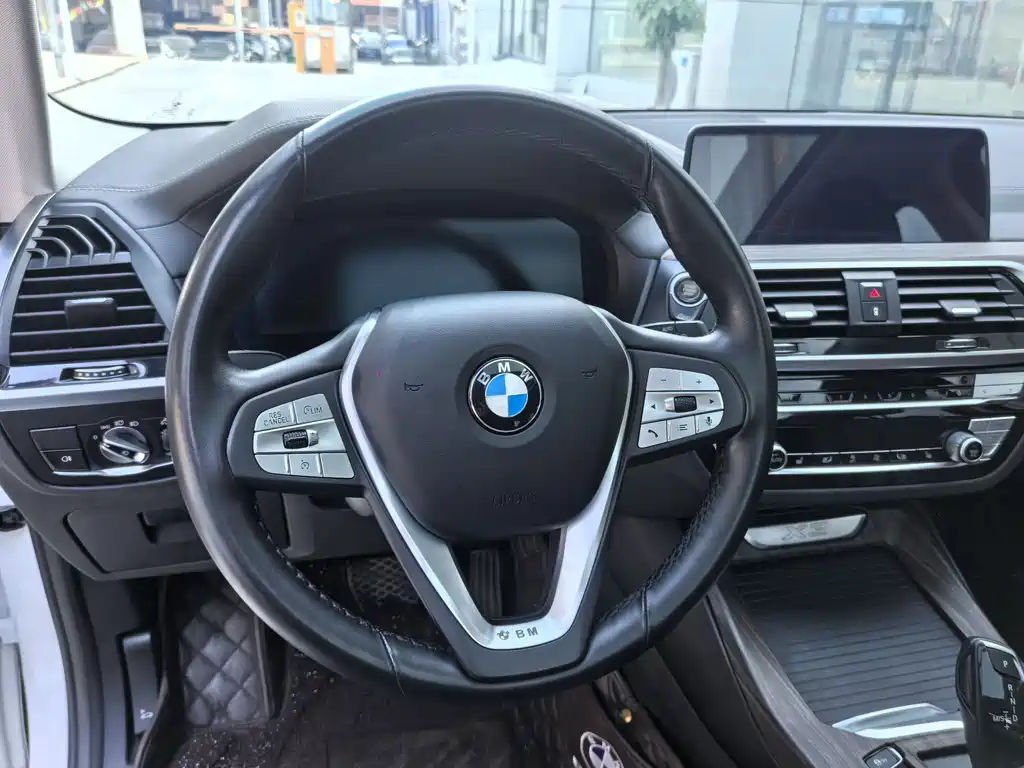 BMW X3 2020 — фото 13