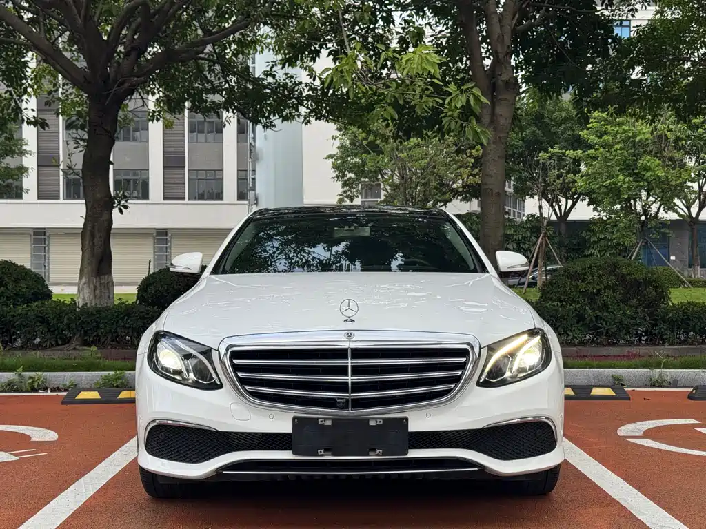 Mercedes-Benz E-Class 2018 — фото 2