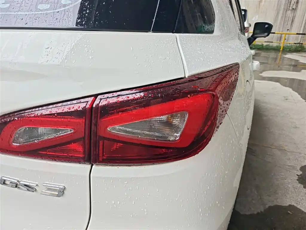 GAC Motor Trumpchi GS3 2019 — фото 8