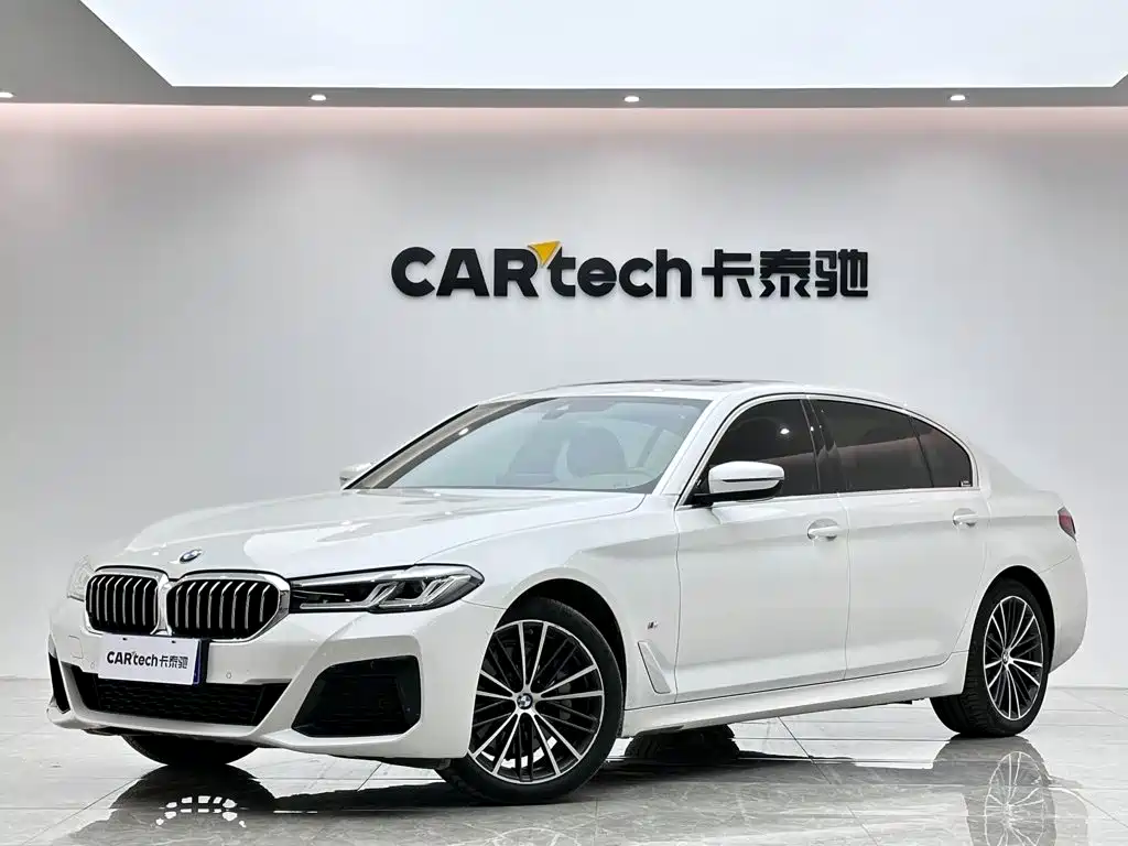 BMW 5 Series 2021