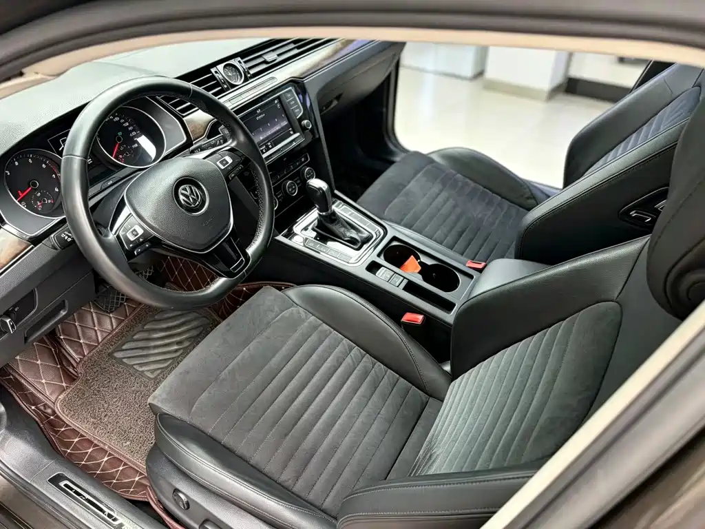 Volkswagen Magotan 2016