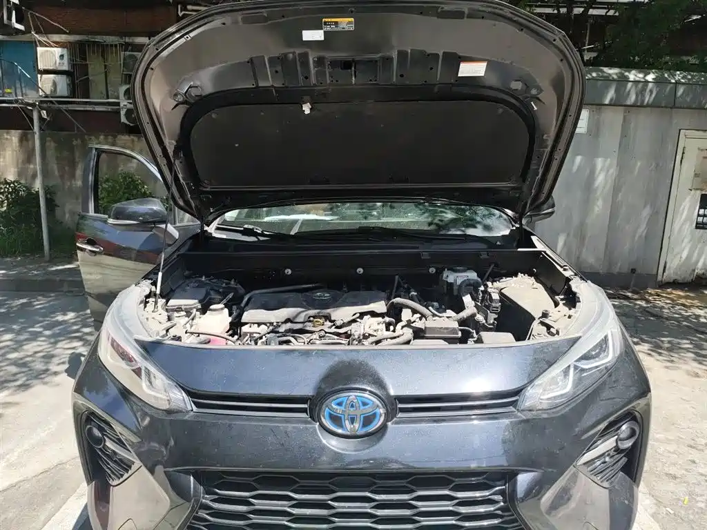 Toyota Wildlander 2021 — фото 16