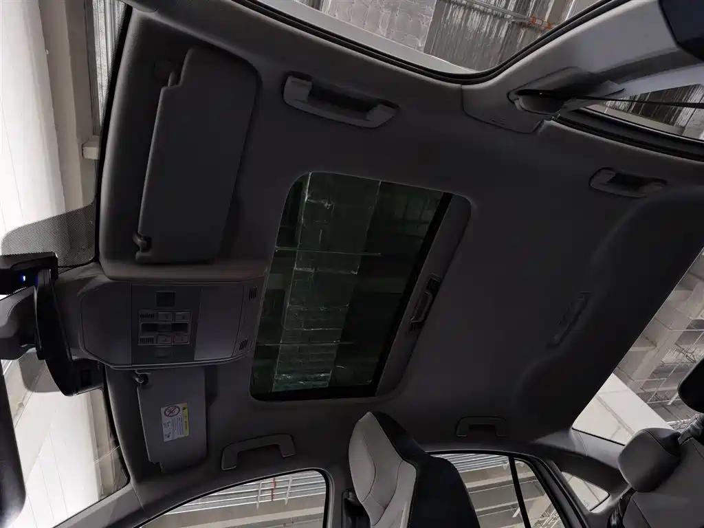 Volkswagen Lavida 2024 — фото 14