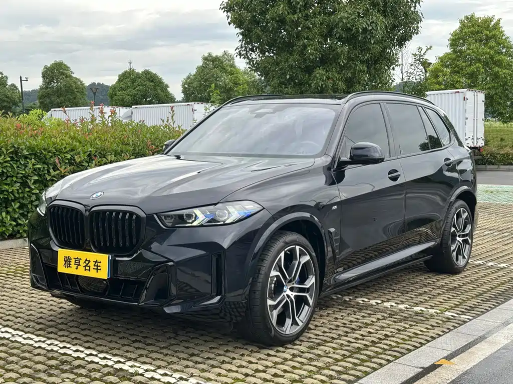 BMW X5 2026 — фото 1