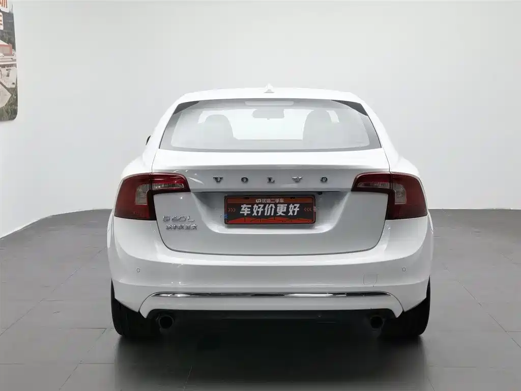 Volvo S60 2015 — фото 4