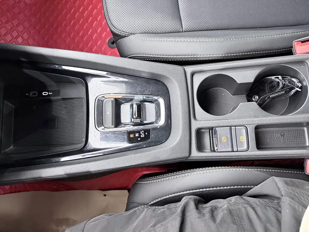 Skoda Octavia 2022 — фото 14