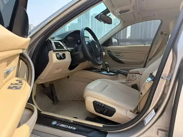 BMW 3 Series 2015