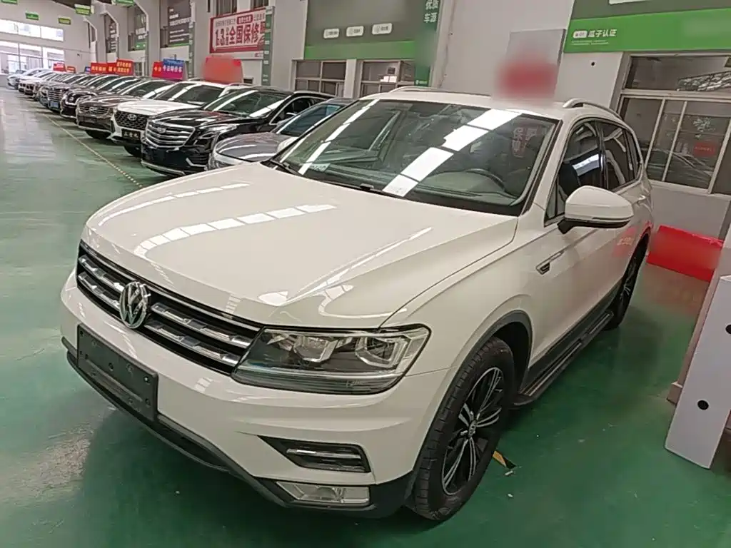 Volkswagen Tiguan L 2020