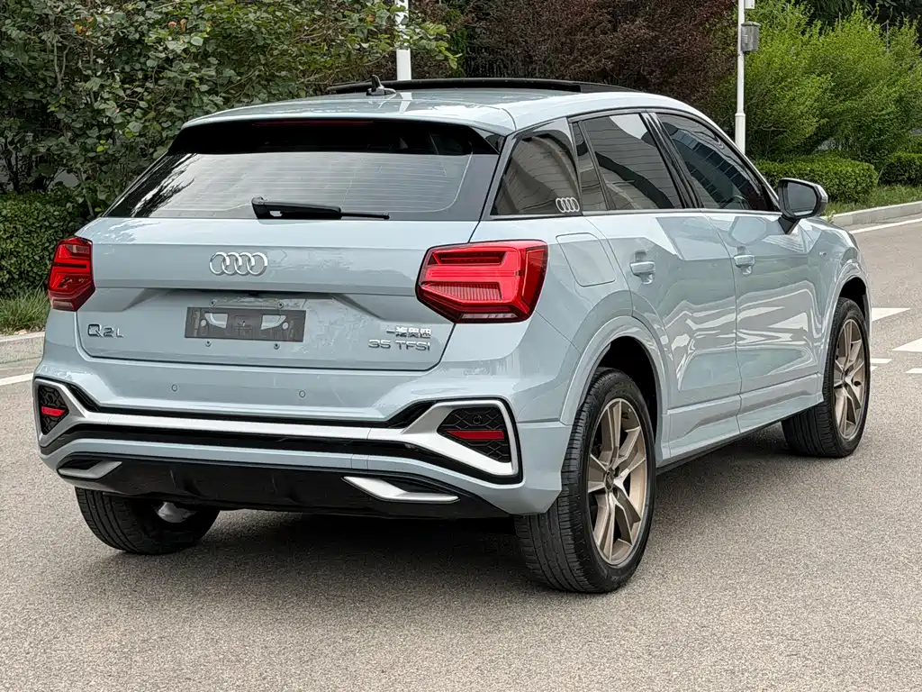 Audi Q2L 2022 — фото 12