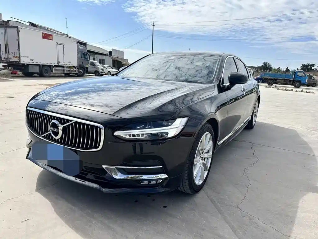 Volvo S90 2019 — фото 1
