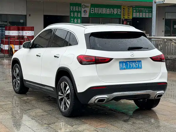 Mercedes-Benz GLA 2022