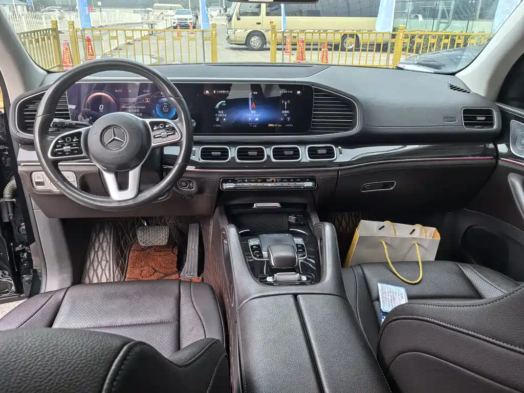 Mercedes-Benz GLS 2020 — фото 4