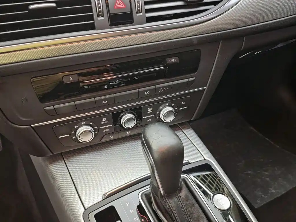 Audi A6L 2018 — фото 11