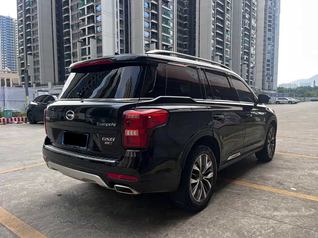 GAC Trumpchi GS8 2018 — фото 9