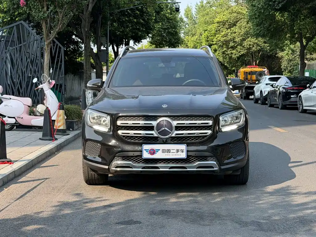 Mercedes-Benz GLB 2020