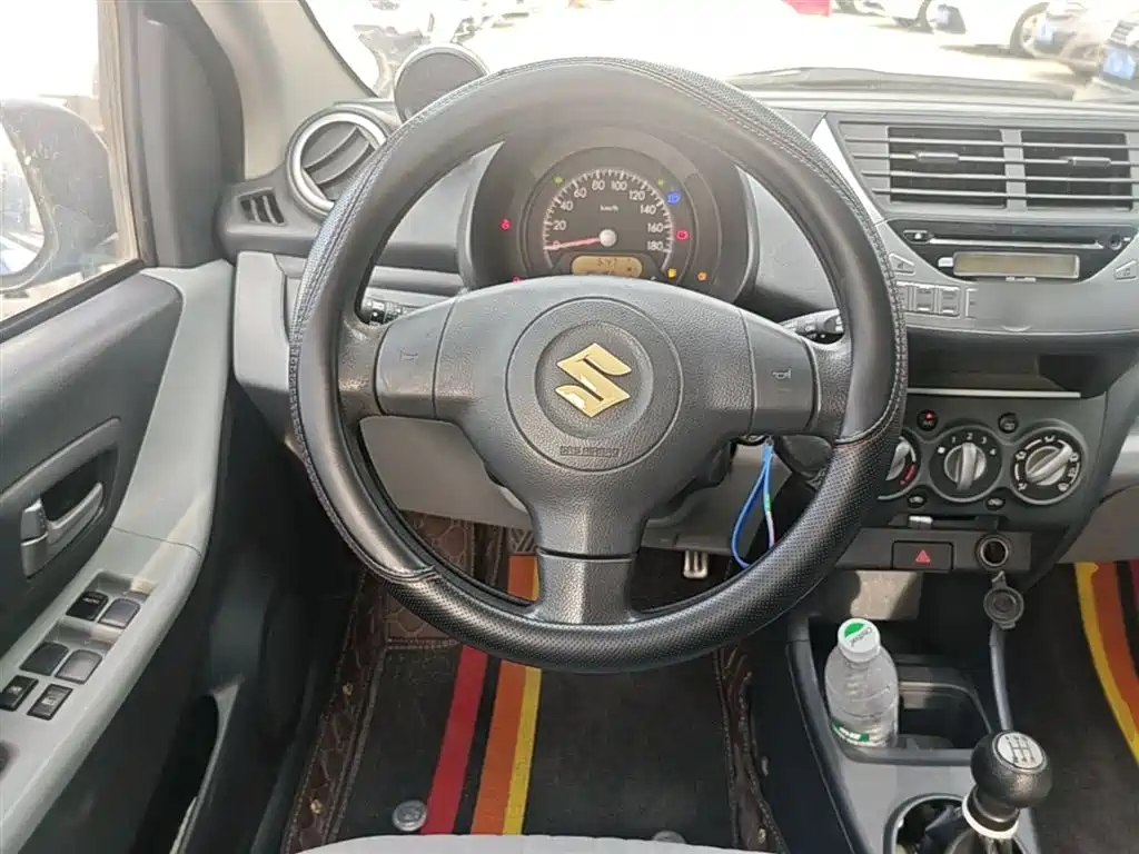 Suzuki Alto 2016 — фото 11
