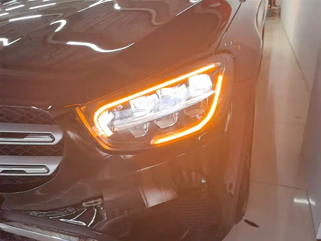 Mercedes-Benz GLC 2021 — фото 24