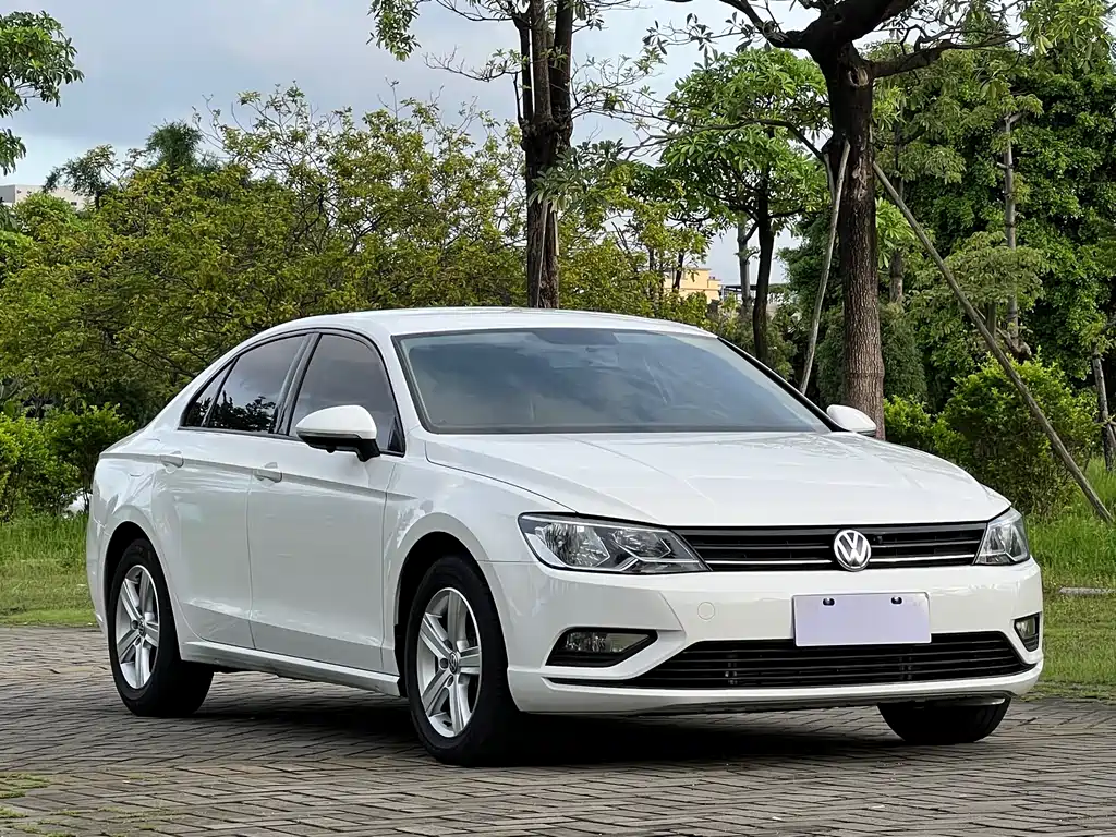 Volkswagen Lamando 2015