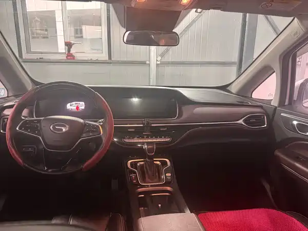 GAC Trumpchi M6 2022