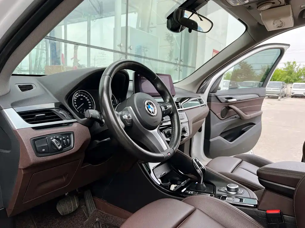 BMW X1 2020 — фото 10