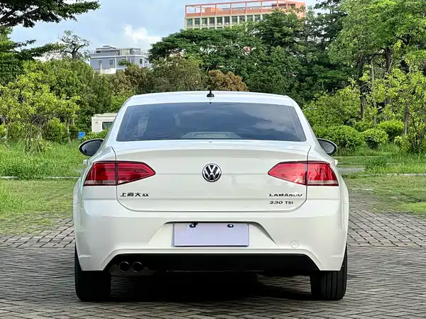Volkswagen Lamando 2015
