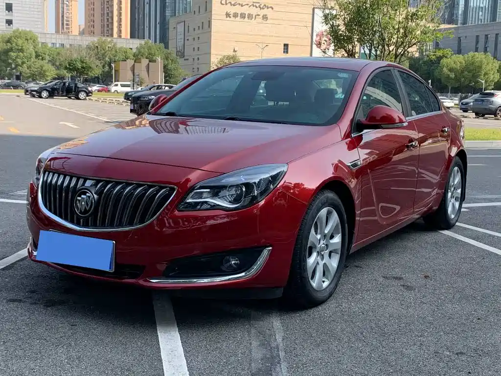 Buick Regal 2015 — фото 1