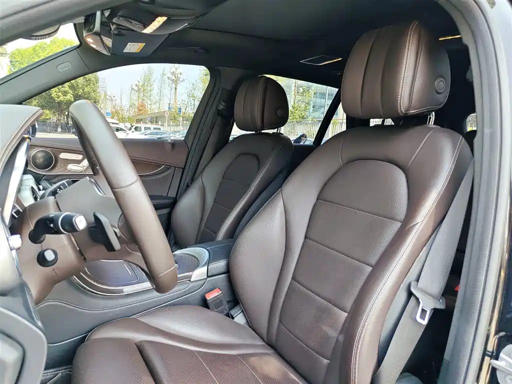 Mercedes-Benz GLC 2020