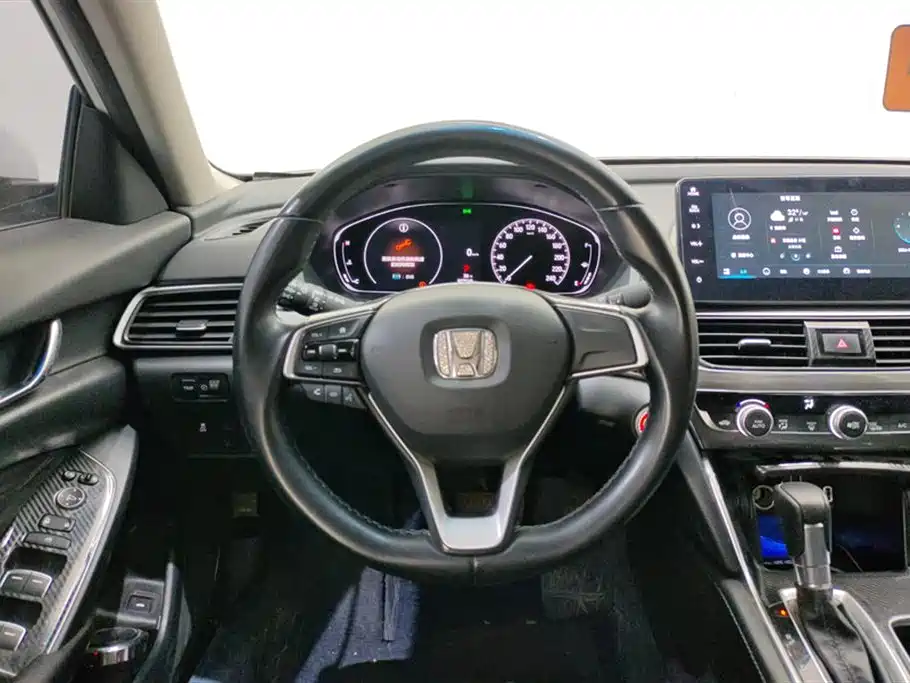 Honda Accord 2022 — фото 15