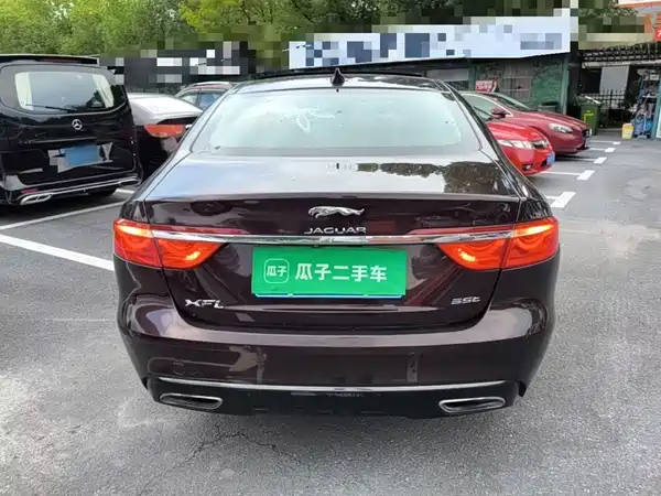 Jaguar XFL 2019