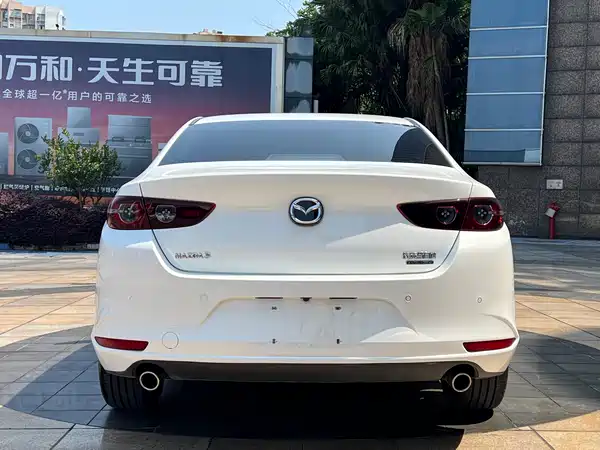 Mazda 3 Axela 2021