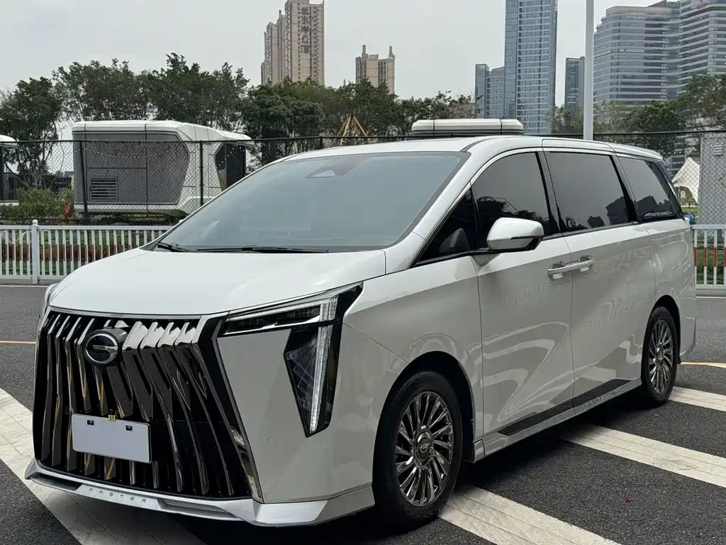 GAC Motor Trumpchi M8 2023 — фото 1