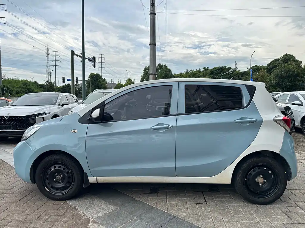 Changan Benben E-Star 2021