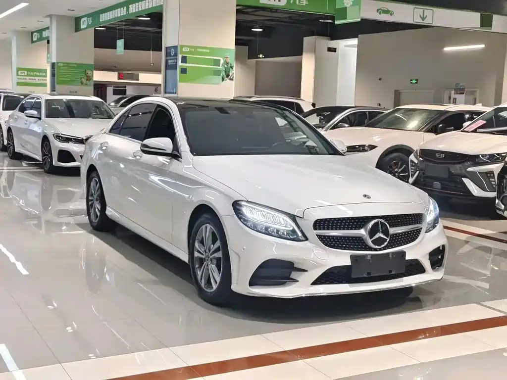 Mercedes-Benz C-Class 2021 — фото 3