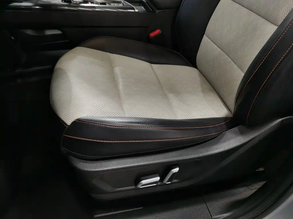 Haval Harvard Red Rabbit 2022 — фото 20