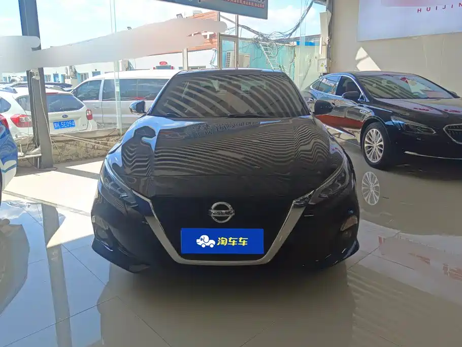 Nissan Teana 2020